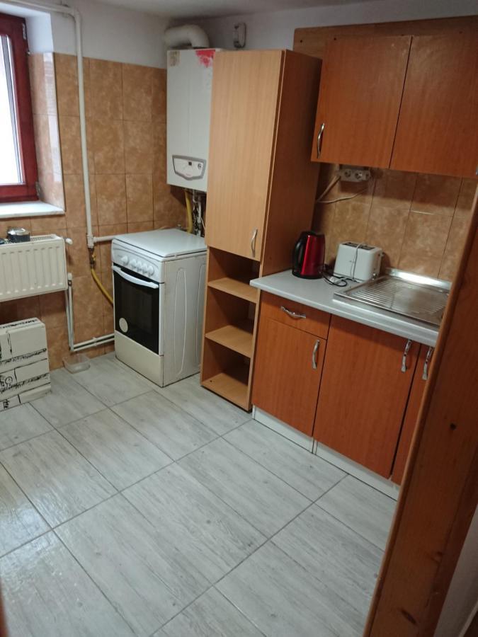 Katy'S Studio Apartment Brașov Exterior foto
