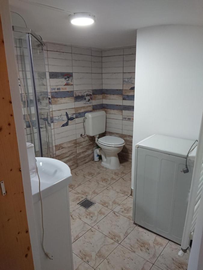 Katy'S Studio Apartment Brașov Exterior foto