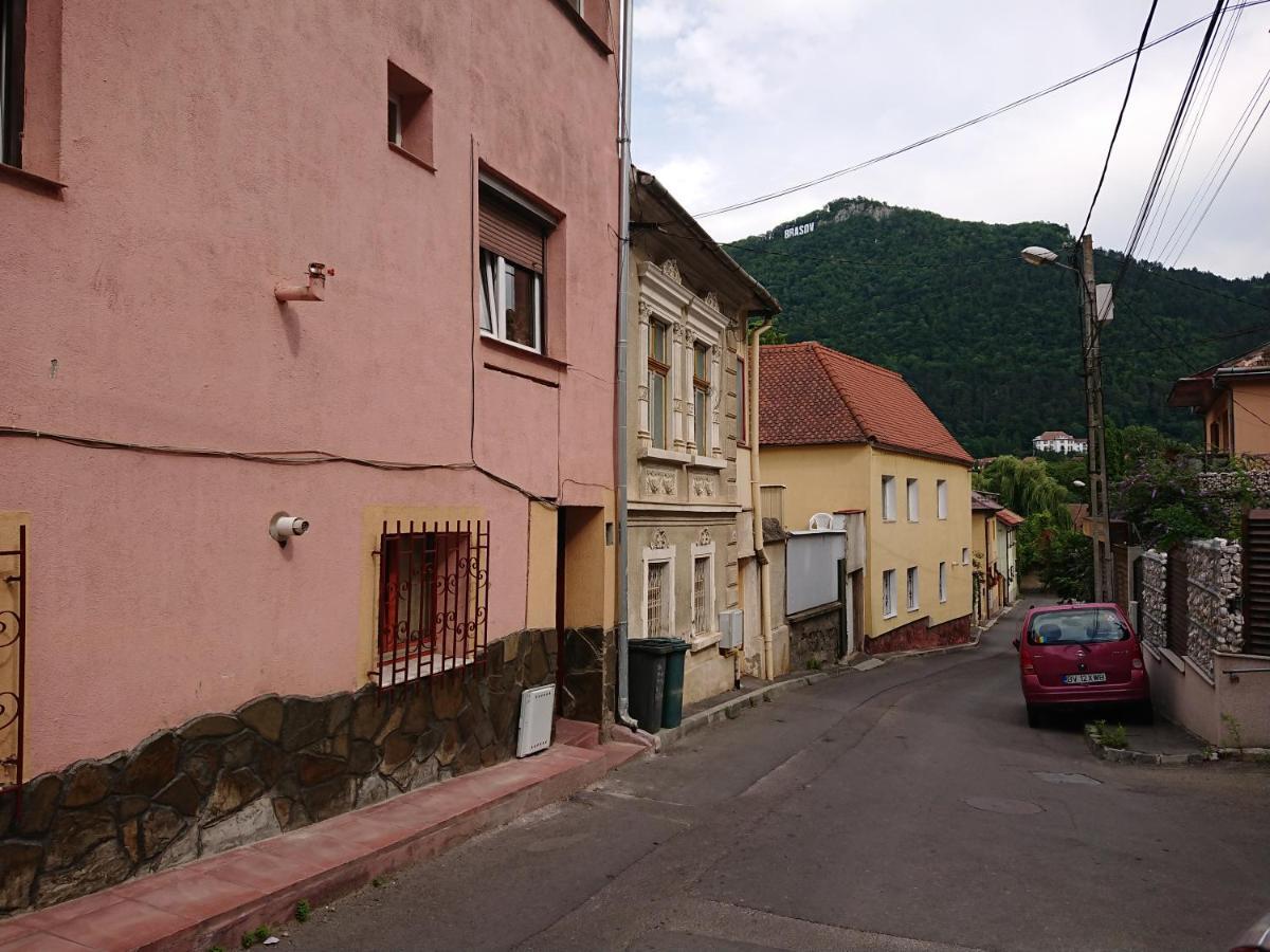 Katy'S Studio Apartment Brașov Exterior foto